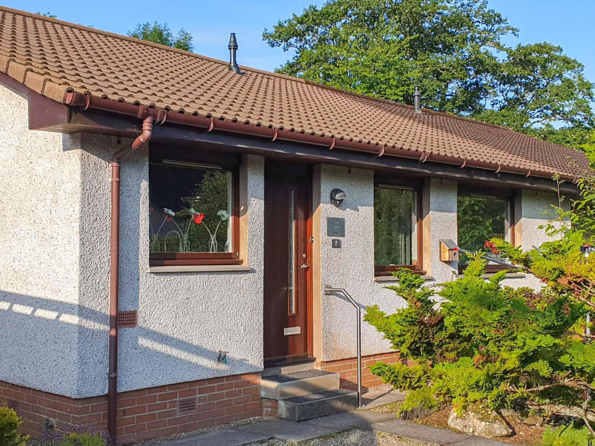 Ferry Cottage 피틀로크리 외부 사진